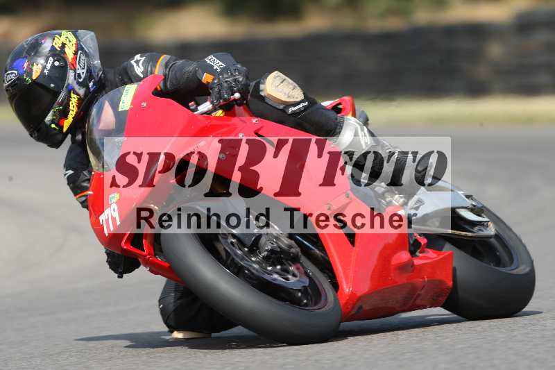 /Archiv-2022/55 14.08.2022 Plüss Moto Sport ADR/Freies Fahren/779